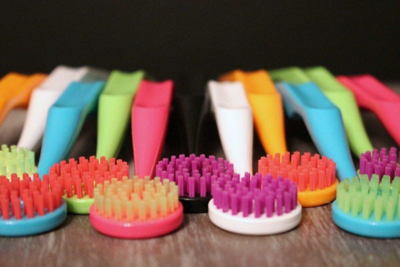 Tung Brush (with sample gel sachet) - Tongue Brush | SmileShop , Bad Breath, Brush, Clean, Dentist Design, Fresh breath, Halitosis, Tongue